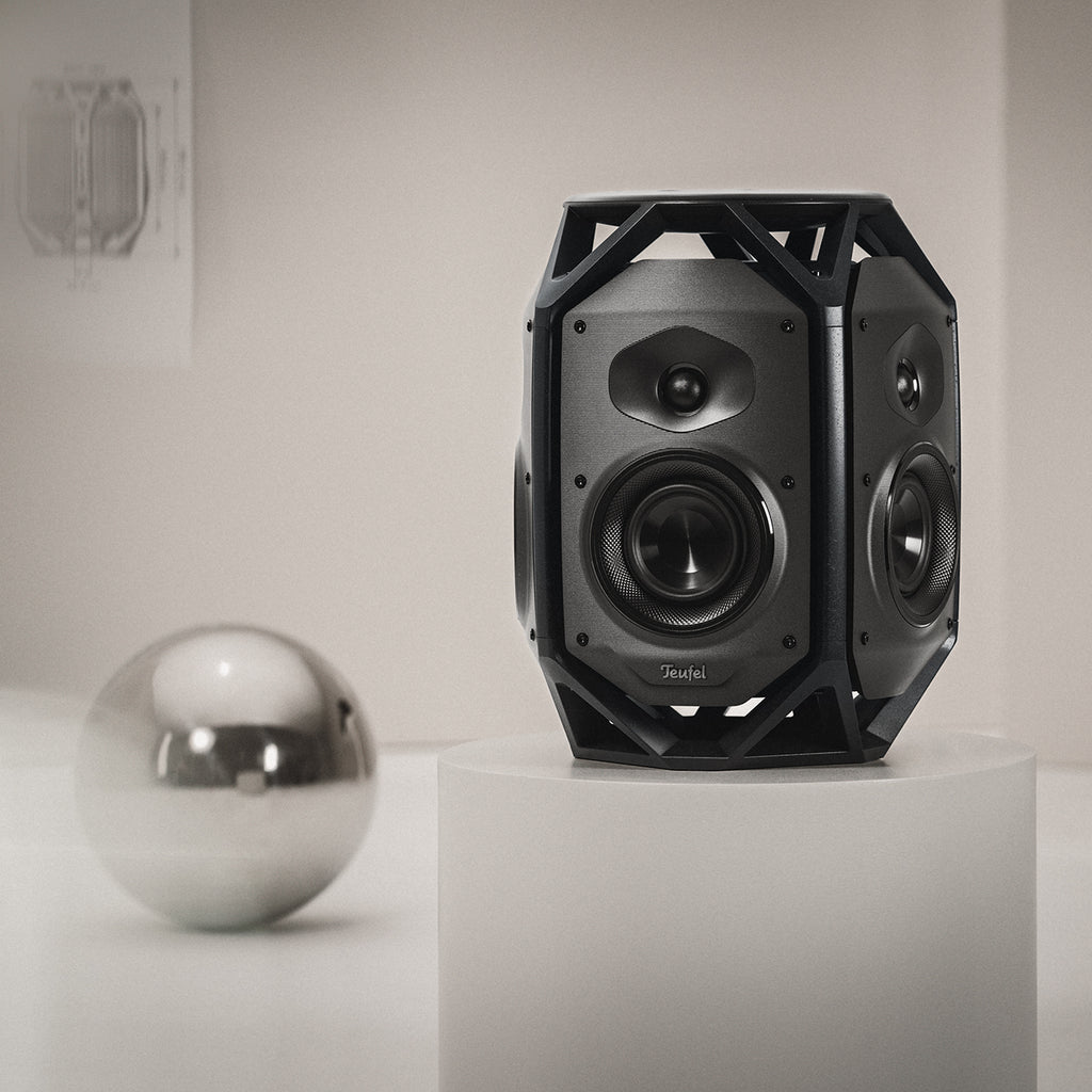 IKONIO Stereo-Set + 2 x Standfuß K&M für IKONIO