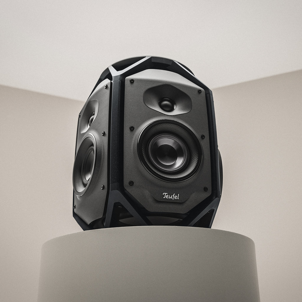 IKONIO Stereo-Set + 2 x Standfuß K&M für IKONIO