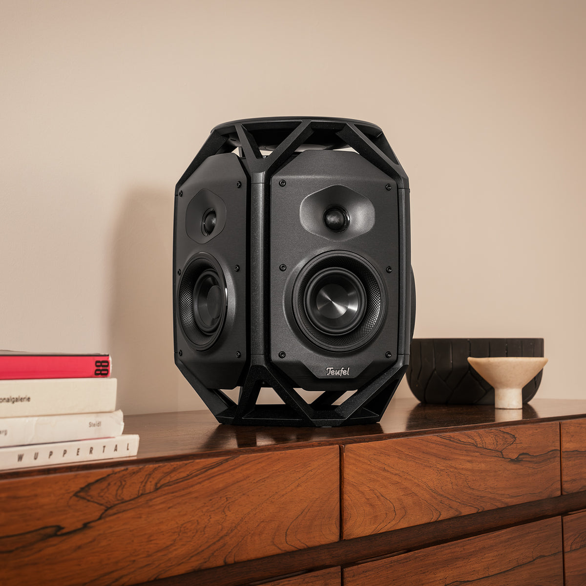 IKONIO Stereo-Set + 2 x Standfuß K&M für IKONIO